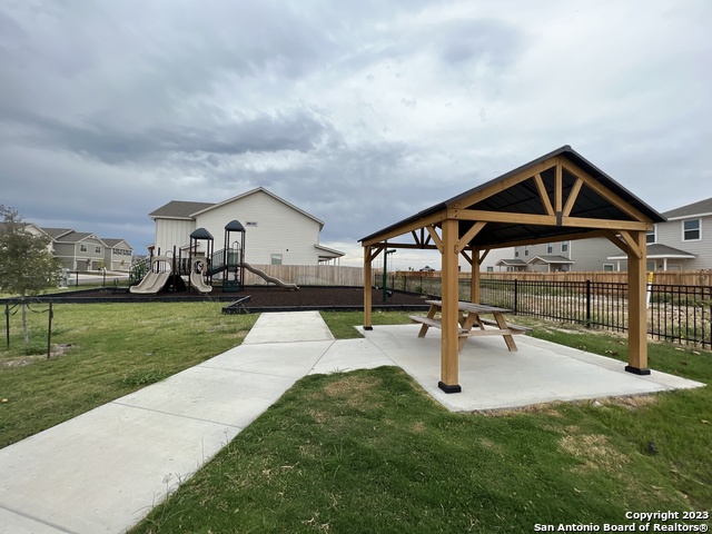 Image 35 of 35 For 7610 Gramercy Way  101