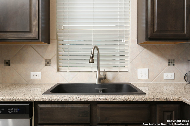 Image 11 of 36 For 7903 Anza Run