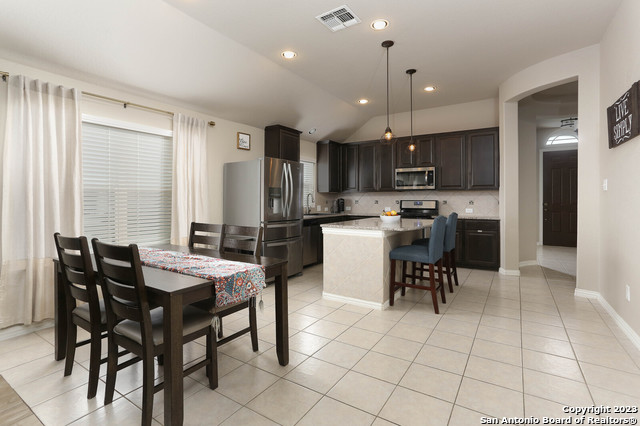 Image 12 of 36 For 7903 Anza Run