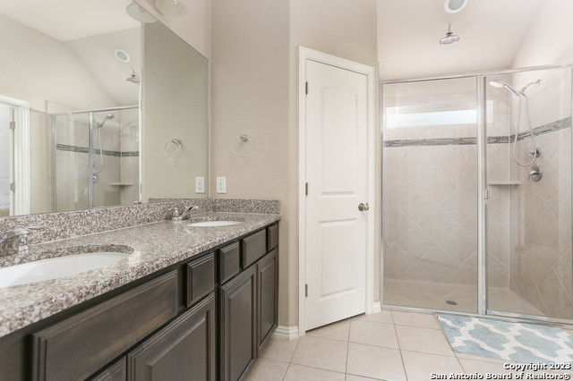 Image 19 of 36 For 7903 Anza Run