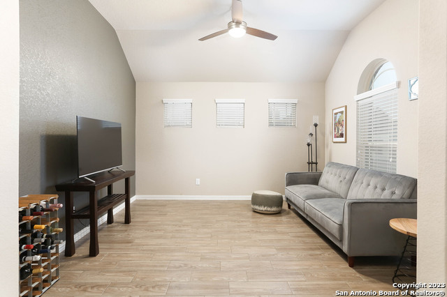 Image 6 of 36 For 7903 Anza Run