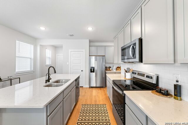 Image 10 of 35 For 14538 Camino Way