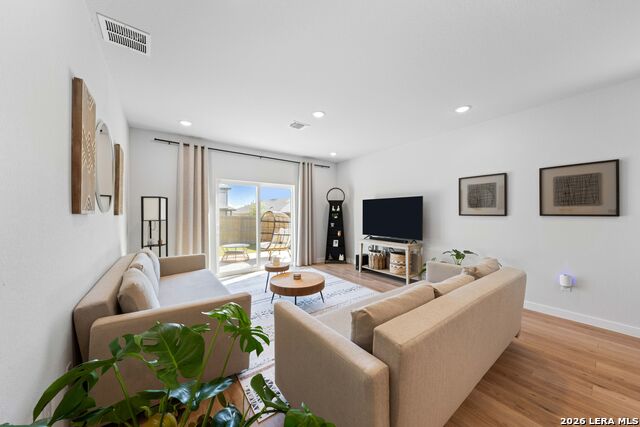 Image 13 of 35 For 14538 Camino Way