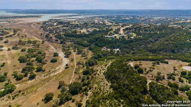 Image 16 of 32 For 507 Gray Fox