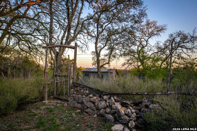 Image 13 of 27 For 1285 Mission Valley