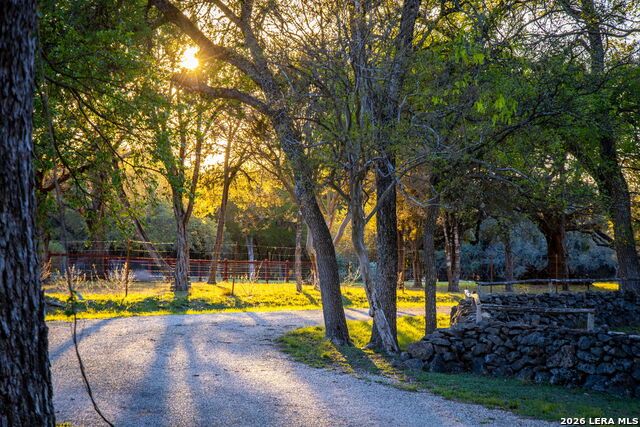 Image 7 of 27 For 1285 Mission Valley