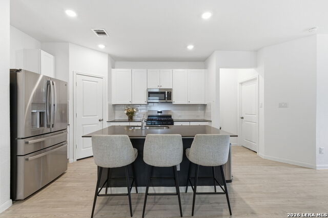 Image 14 of 56 For 6067 Draw  