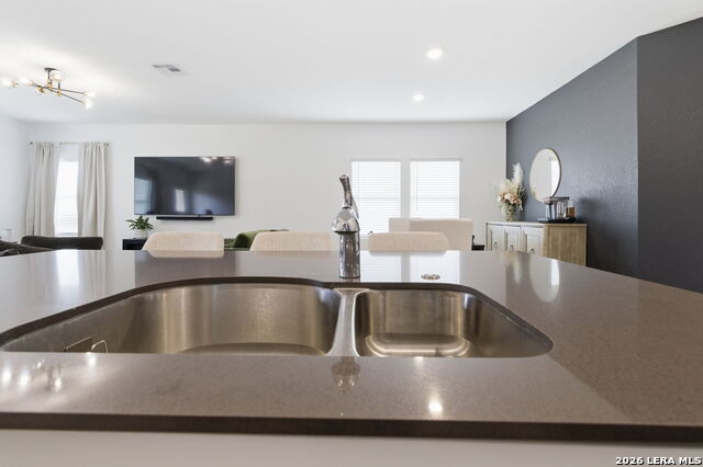 Image 19 of 56 For 6067 Draw  