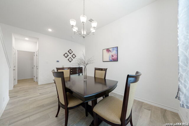 Image 20 of 27 For 1524 Leeds Park