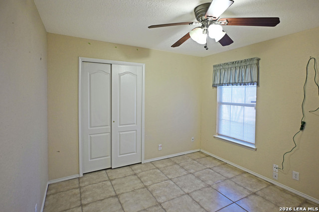 Image 20 of 27 For 886 Spyglass