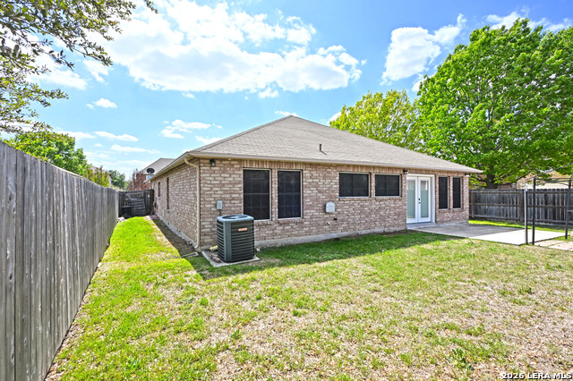 Image 25 of 27 For 886 Spyglass