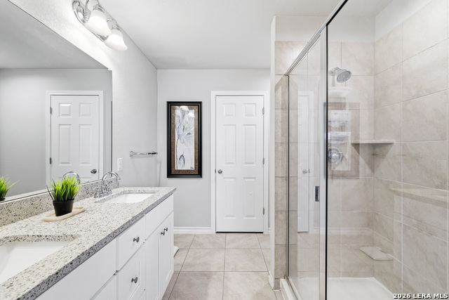 Image 20 of 29 For 5602 Chestnut Xing