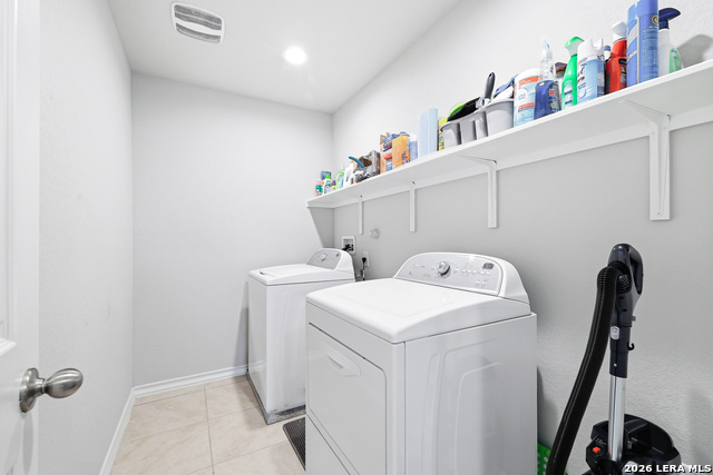 Image 26 of 29 For 5602 Chestnut Xing