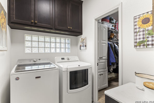 Image 14 of 40 For 626 Evergreen Ln