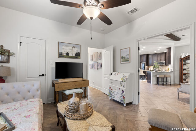 Image 27 of 40 For 626 Evergreen Ln