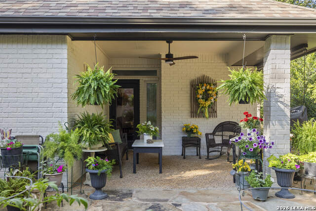 Image 33 of 40 For 626 Evergreen Ln