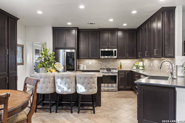 Image 9 of 40 For 626 Evergreen Ln