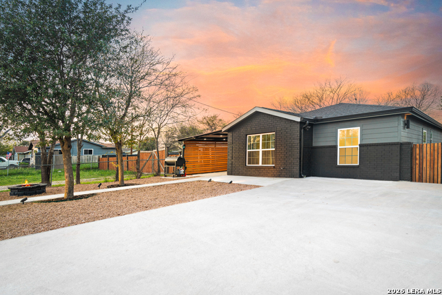 Image 24 of 25 For 111 Ardmore  