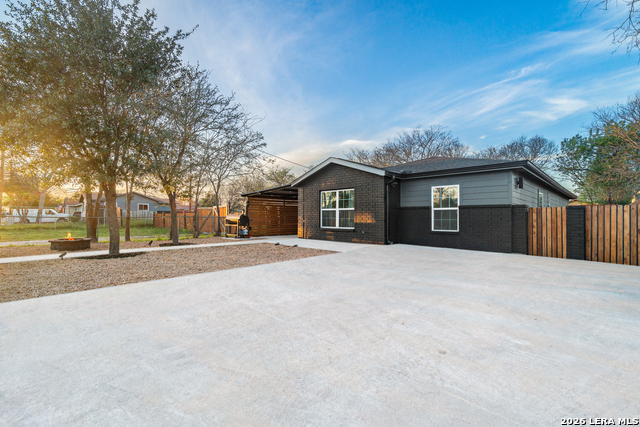 Image 3 of 25 For 111 Ardmore  