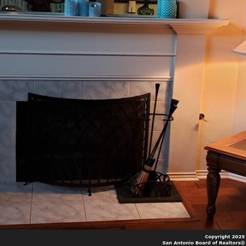 Image 12 of 51 For 8403 Old Stone Gate