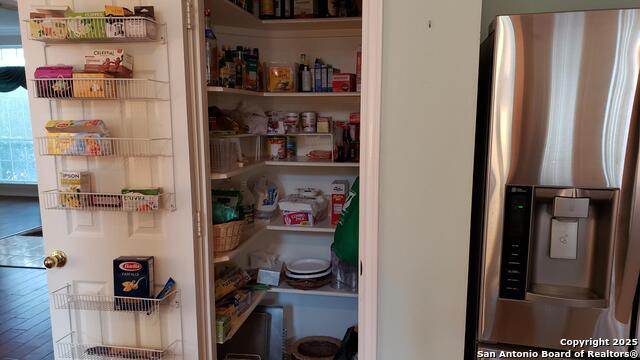 Image 15 of 51 For 8403 Old Stone Gate