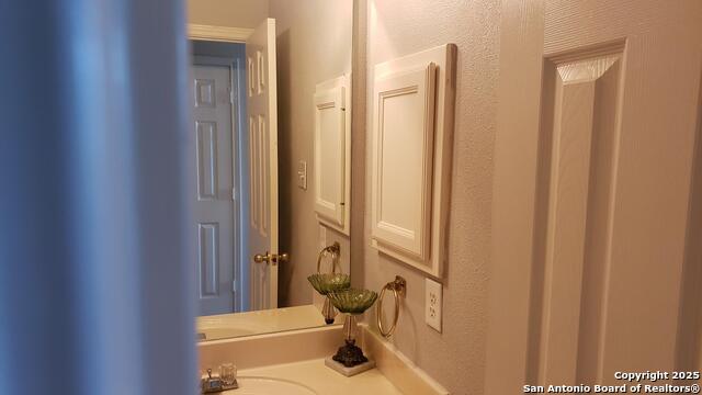 Image 35 of 51 For 8403 Old Stone Gate