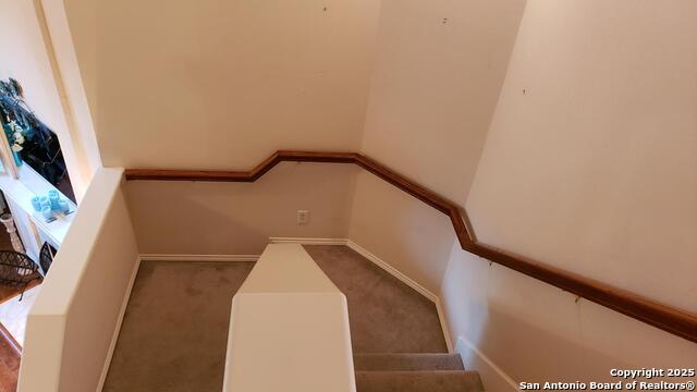 Image 41 of 51 For 8403 Old Stone Gate