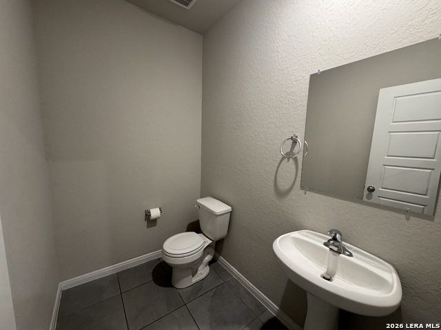 Image 10 of 41 For 832 Stonemanor Bay