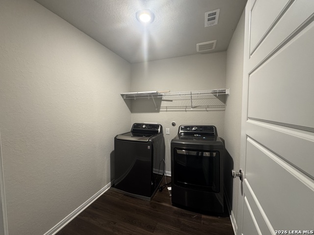 Image 20 of 41 For 832 Stonemanor Bay