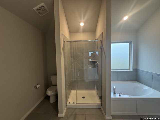 Image 25 of 41 For 832 Stonemanor Bay