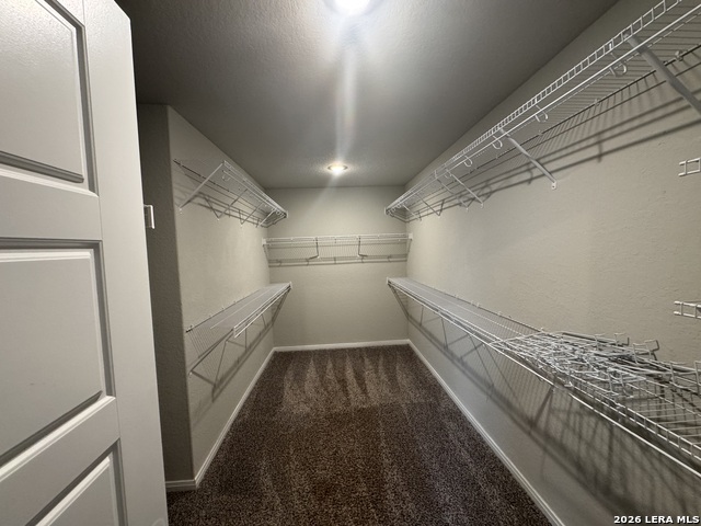 Image 28 of 41 For 832 Stonemanor Bay