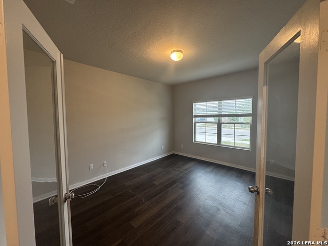 Image 7 of 41 For 832 Stonemanor Bay