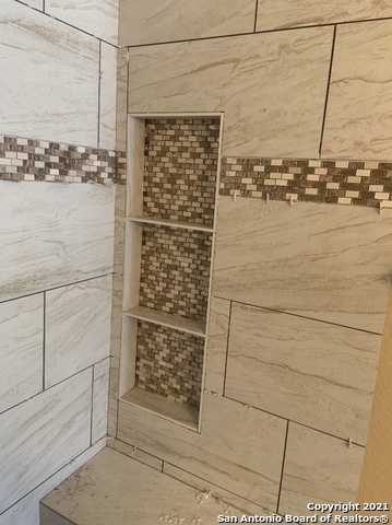 Image 16 of 39 For 12815 Sand Holly