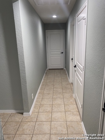 Image 31 of 39 For 12815 Sand Holly