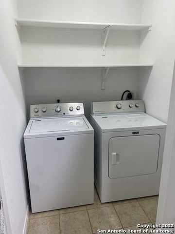 Image 32 of 39 For 12815 Sand Holly