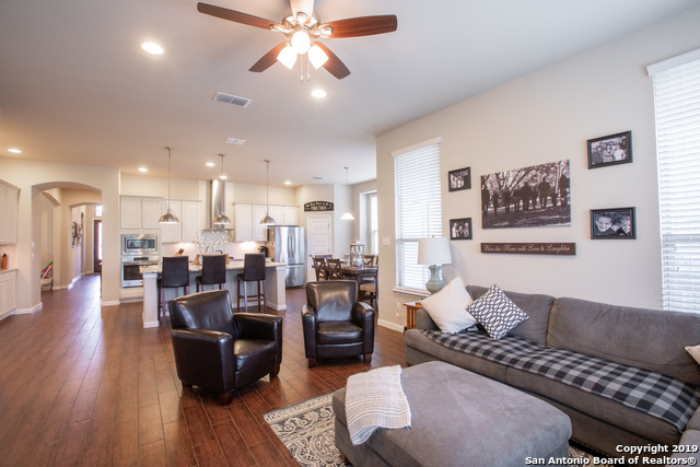 Image 13 of 25 For 22419 Carriage Bush