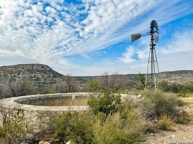 Image 25 of 37 For 000 Pandale Hwy