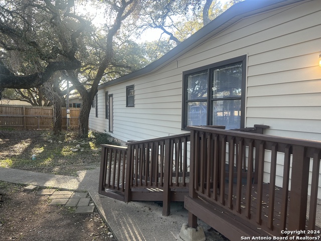 Image 5 of 23 For 24815 Aue  