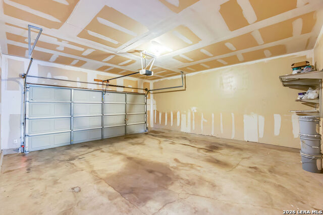 Image 17 of 24 For 791 Sycamore Moon