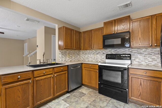 Image 13 of 39 For 9615 Hillside Trail