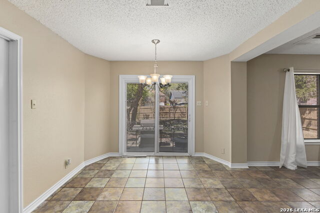 Image 17 of 39 For 9615 Hillside Trail