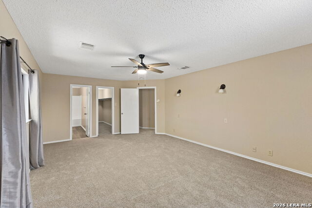 Image 21 of 39 For 9615 Hillside Trail