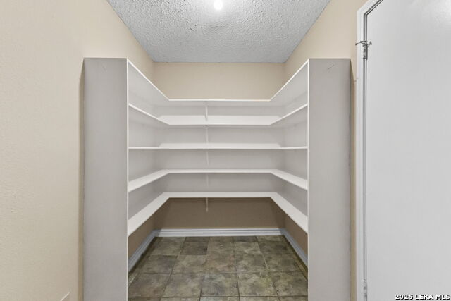 Image 28 of 39 For 9615 Hillside Trail