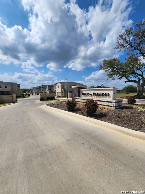 Image 4 of 28 For 14839 Vance Jackson Rd Unit 601