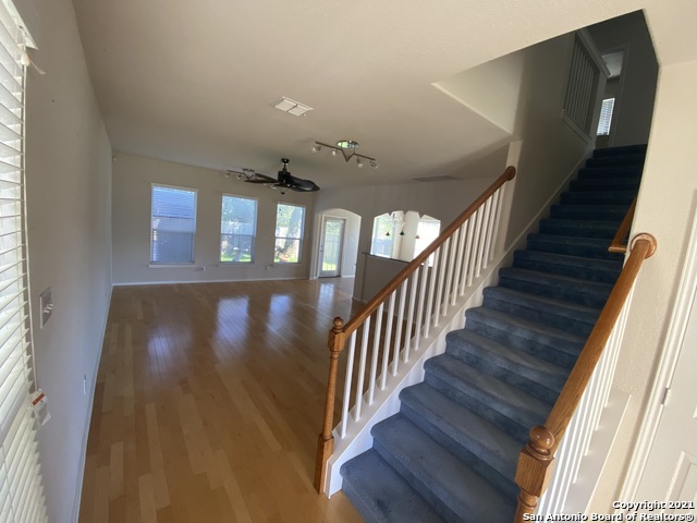 Image 6 of 22 For 707 Sycamore Moon