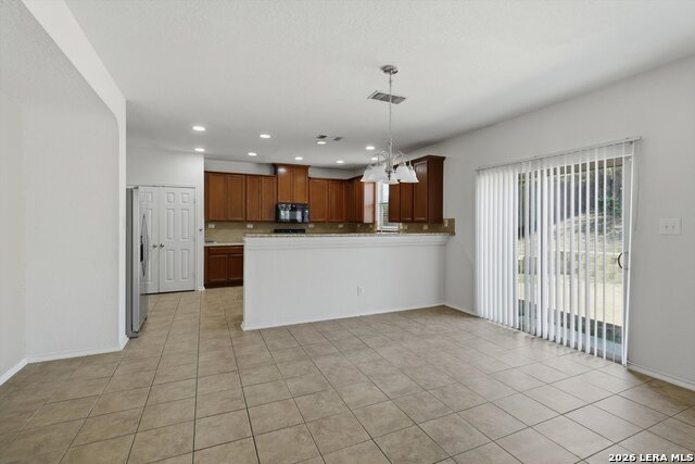 Image 8 of 31 For 7121 Avery  