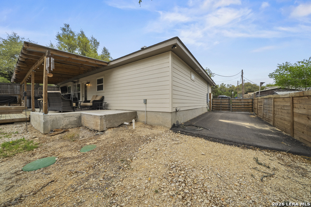 Image 21 of 24 For 1885 Deer Run