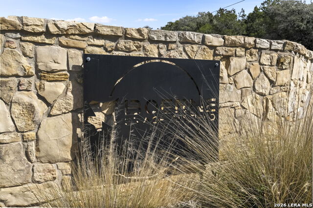 Image 12 of 24 For 28510 Boerne Stage