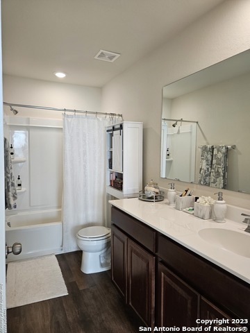 Image 28 of 35 For 535 Wild Olive Way