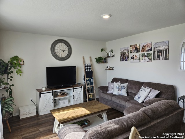 Image 4 of 35 For 535 Wild Olive Way